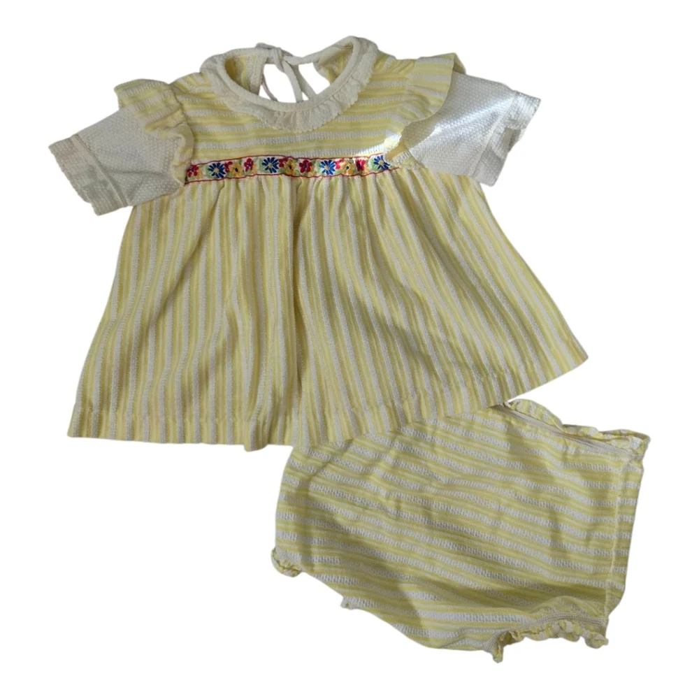 Vintage 1980s-1990s Carter's Pastel Yellow Striped Dress & Bloomers 2pc Set